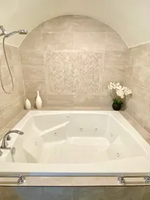 Sequoia Retreat - Jacuzzi | Kitchenette - Image 3