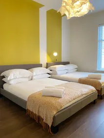 Luxury Townhouse Liverpool - 19 ppl - Image 5