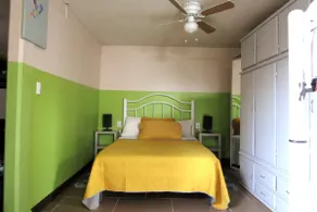 Centrally located Boho chic loft with terrace Wifi kitchen TV - Image 4