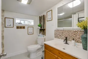 1 Bed Cottage w/Kitchenette + yard - Image 4