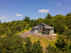 Panoramic River Views - Nature Framed in Every Window - Image 3