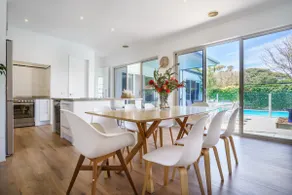 The Portsea Hideaway - Image 3