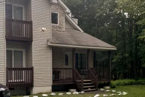 House Center Of Pocono close Kalahari & Camelback - Image 5