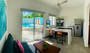 AQUA GUESTHOUSE 5 ~ Steps to BEACH ~ A+ Internet - Image 4