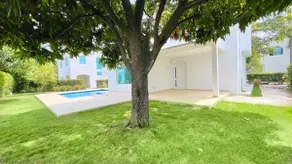 Ideal cabin with its own pool and access to the sea - Image 3