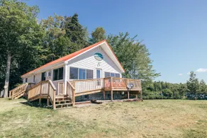 Lakefront Stunning Home, only 30 min to Sugarloaf! - Image 5