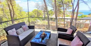Charming House with Terrace for 6 • Beach • Quiet - Image 4