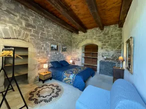 Chateau de Latour sur Sorgue - Image 4
