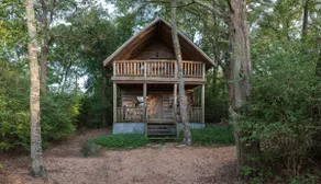 Romantic Log Cabin @ Scenic Hill Retreat. - Image 3