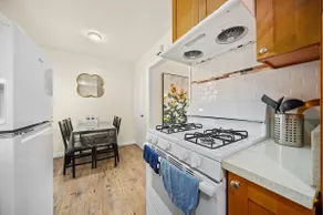 Alhambra Cozy Apartment | 1B1B | Private Entire E | Convenient | Free Exclusive Parking | 8 Years Superhost - Image 4