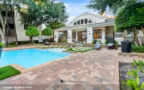 Gorgeous 2BR+2BA Apartment across Hermann Park - Image 5