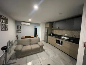 Modern apartment, 5 min forum, wifi, a/c and garage - Image 4