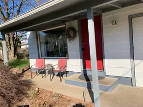 Small Cottage - Image 5