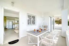 Bougainvillea Hillside Summer House with Jacuzzi - Image 2