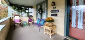 Artist's Retreat Guest House - Image 5