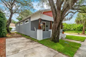 Hibiscus Hideaway - Image 4