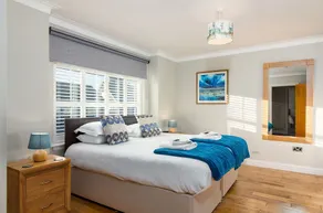 Cosy, Pet Friendly Bungalow | Parking & Garden - Image 5