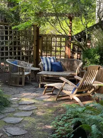 Barbary Cottage, a cabin retreat in the woods - Image 2