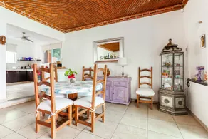 House with a private heated pool in Oaxtepec - Image 3