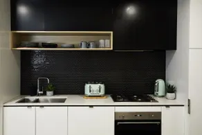 Modern, stylish, 2 Bedroom, 2 Bathroom apartment. - Image 5