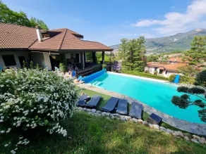 Villa with a View and Pool - Image 2