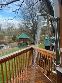 Luxury Waterfront Cottage with Hot Tub in Downtown Washago, Ontario - Image 5