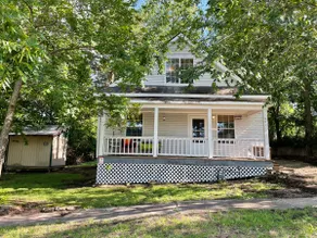 Crew & Extended-Stay Friendly • Sleeps 7 • 2BA - Image 3