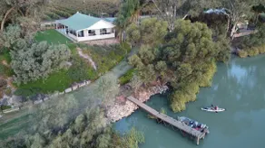 Reflections Cottage - Mundic Waterfront Cottages - Image 2