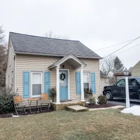 The Stoltzfus Cottage* Close to Sight & Sound - Image 3