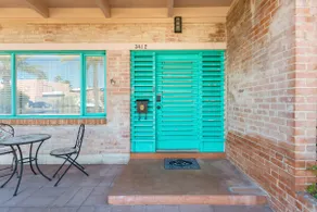 Teal Door | 1-Night OK | AC | Renovated | UofA - Image 2