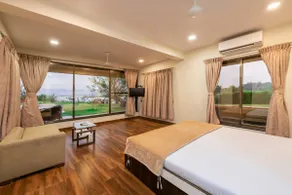 Lake touch Luxury Wooden Chalet with In HouseChef - Image 5
