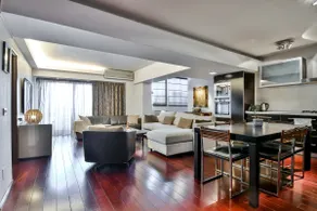 Unirii Center Apartments by Olala Homes - Image 3