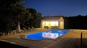 Family villa, private pool and large garden - Image 3