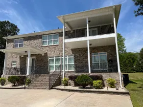 Vacation at Lake Guntersville - Image 2