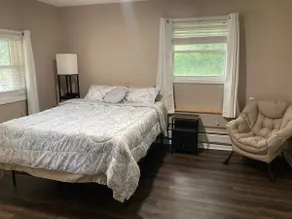3BR Saratoga Retreat Mins from Track, SPAC & Golf - Image 4