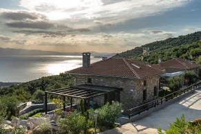 Gems of Pinakates - Emerald | Enjoy Pelion - Image 2