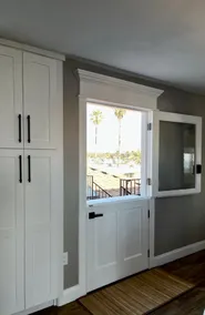 BEACHSIDE PENTHOUSE IN OCEANSIDE - Image 5