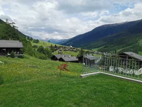 Beautiful studio with fantastic views - Image 5
