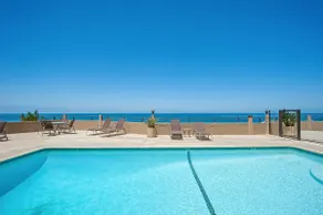 3Bd in Oceanfront Community With Pool & Spa - Image 2