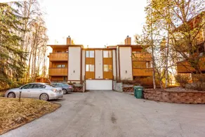Aurora Retreat - 2 Bedroom - Image 3