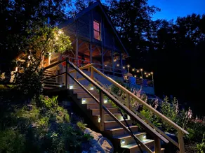 Lakeside 3 BR Cabin in Boothbay Harbor - Image 2