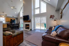 Beautiful Riverfront Home is just waiting for you! - Image 3