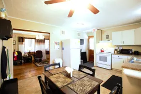 Family Comfort!Trails,W/D,Pets,Extend Stay&Coffee! - Image 3
