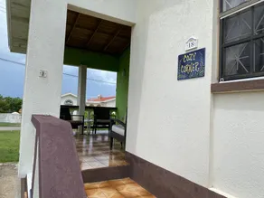 3-bed home in Mullins, 5-min walk to the beach - Image 5
