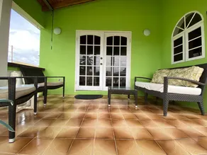 3-bed home in Mullins, 5-min walk to the beach - Image 4