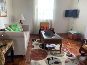 3-bed home in Mullins, 5-min walk to the beach - Image 2