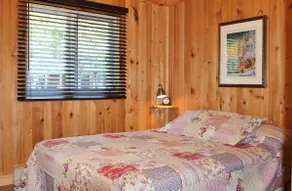 Warm countryside stay - Image 3