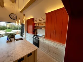 Luxury Cotswolds Barn w Hot tub -Nr Farmers Dog - Image 5