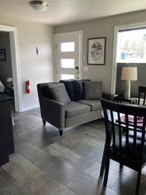 Cypress View 1 Bdrm - Near the ferry and downtown - Image 4