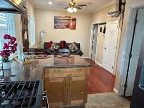 High-End-Reihenhaus 1BR / 1BA im Herzen des Silicon Valley, nur für Nichtraucher - Image 2